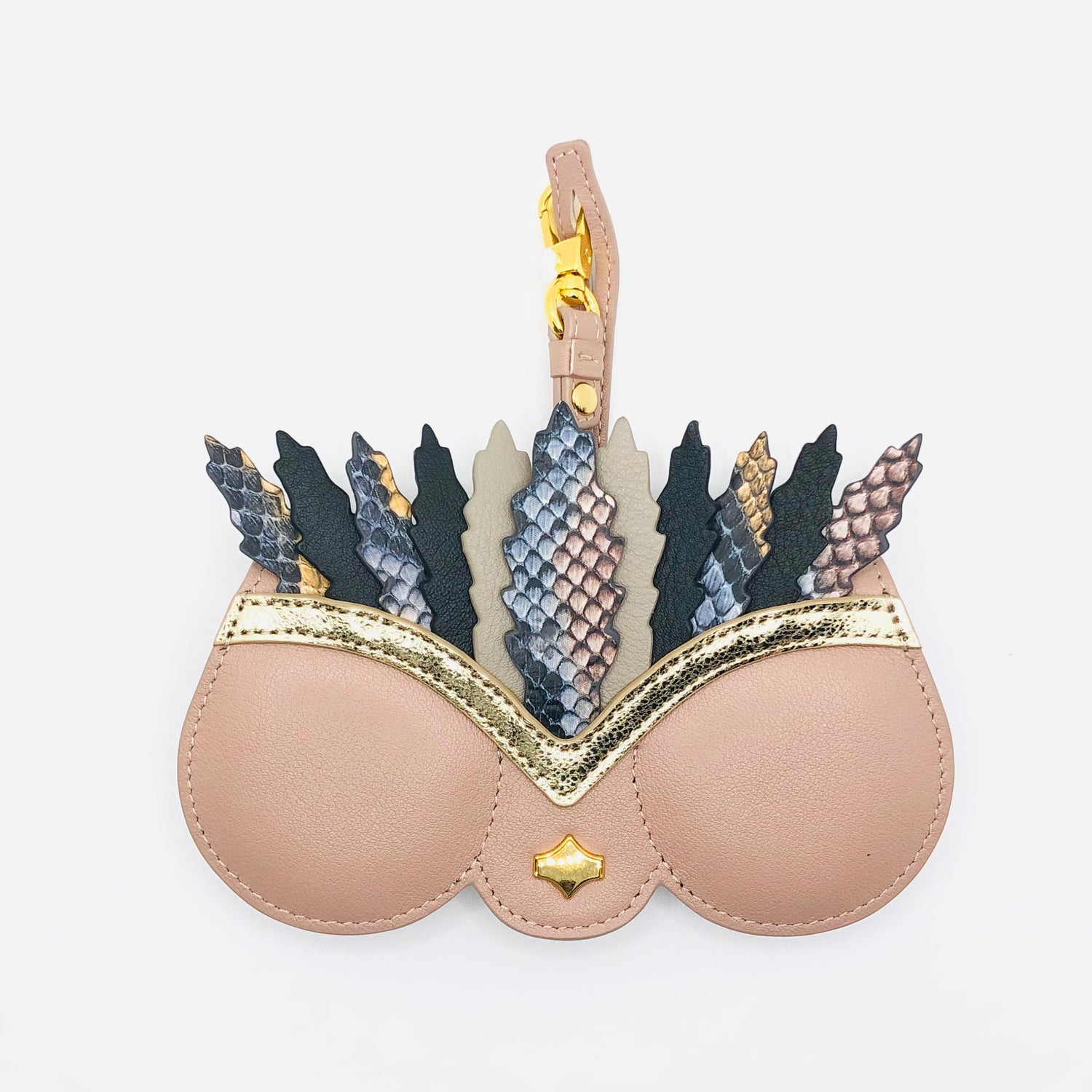 ANY DI Reine de Bohême - CLUKE