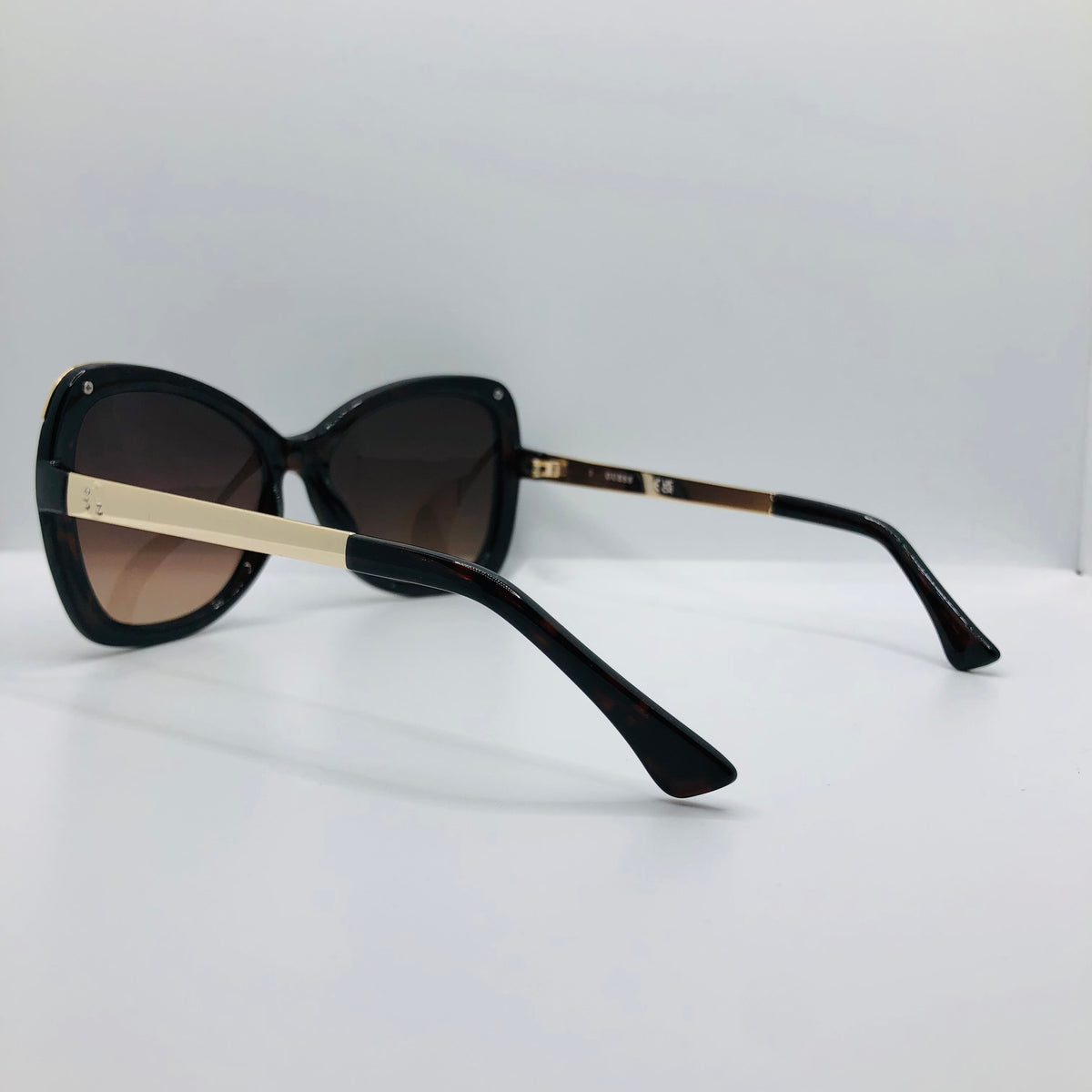 Guess GF6055 52F (3) - CLUKE