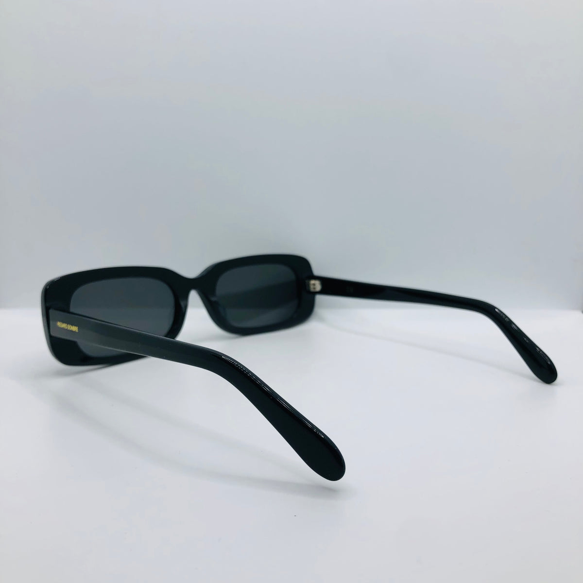 Regard sombre Elie - CLUKE